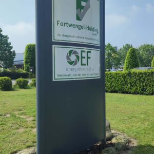 Beleuchteter Werbepylon Fortwengel